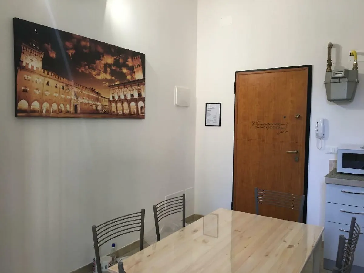 Corner Apartment Crespi Μπολόνια Ιταλία